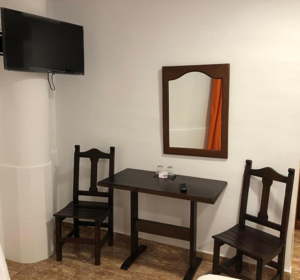 Hotel Manantiales Torremolinos Esterno foto